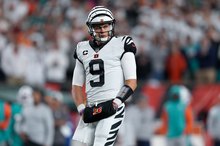 NFL Weekly Wrap Up: Week 4 Scores, Stats, Fantasy Leaders & more.