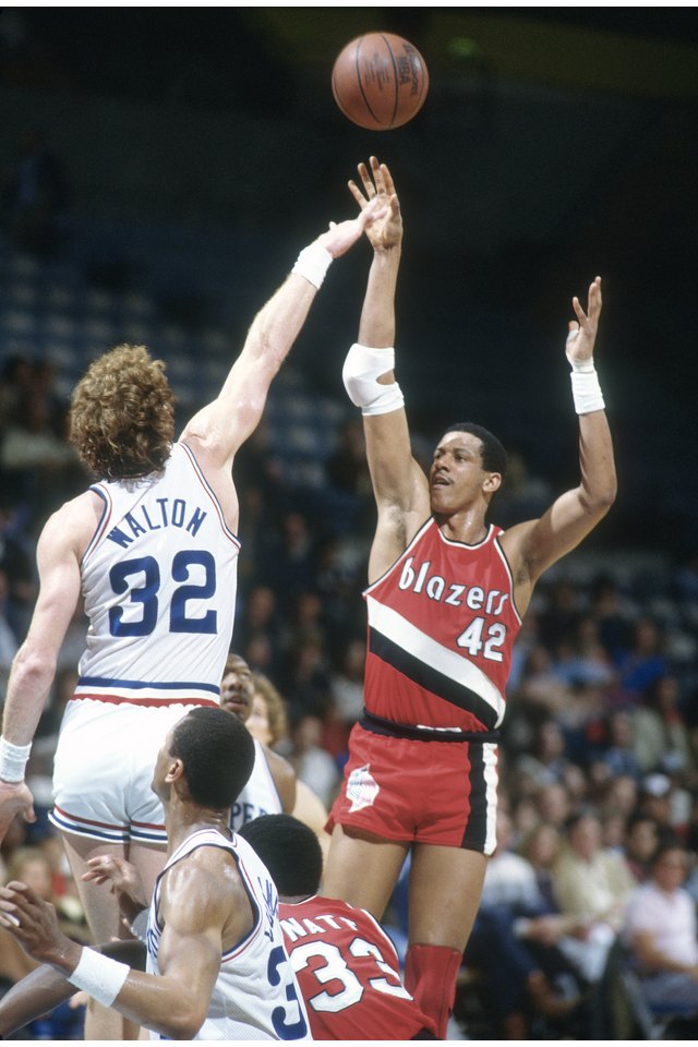 Portland Trail Blazers v San Diego Clippers