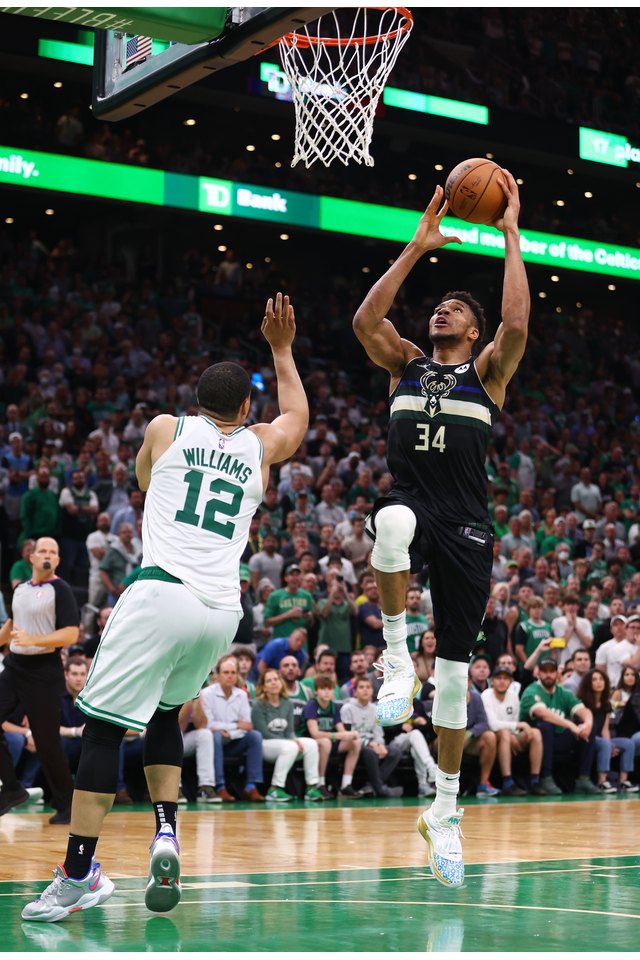 Milwaukee Bucks v Boston Celtics - Game Seven