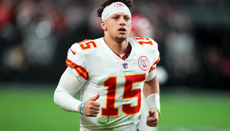 Kansas City Chiefs v Las Vegas Raiders