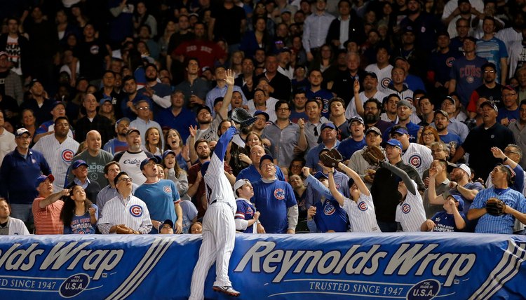 Milwaukee Brewers v Chicago Cubs