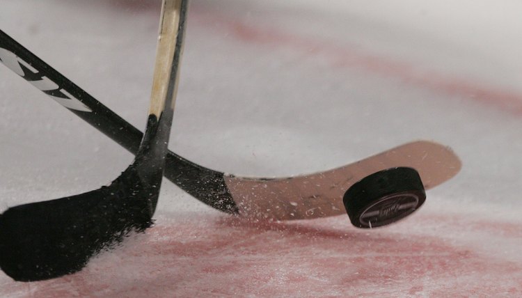 New York Islanders v New York Rangers