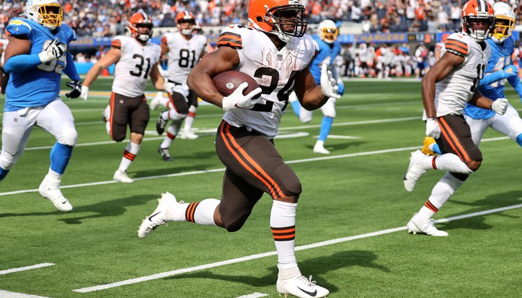 Cleveland Browns v Los Angeles Chargers