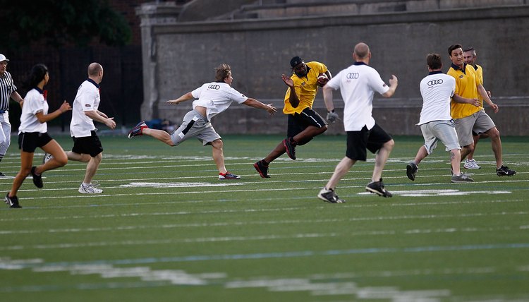 Tom Brady's Flag Football Match Kicks Off 2010 Audi Best Buddies Challenge