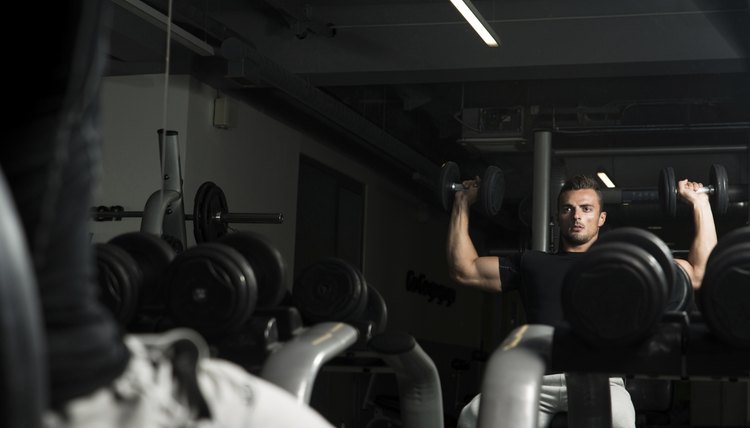 Shoulder Press Whit Dumbbells