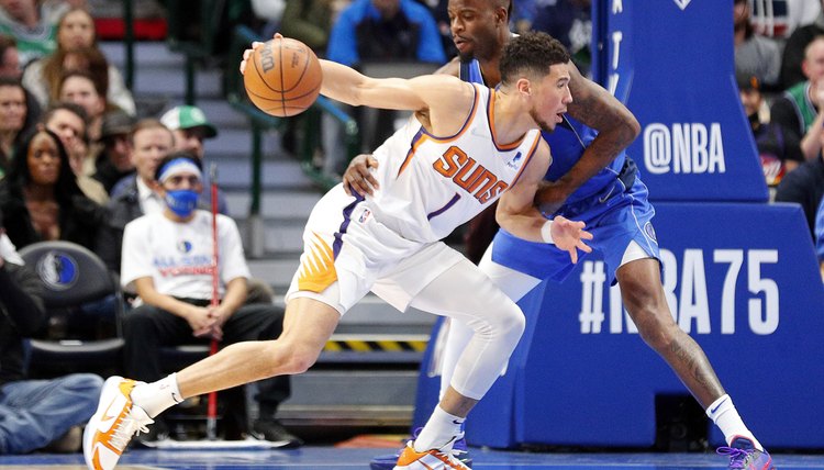 Phoenix Suns v Dallas Mavericks
