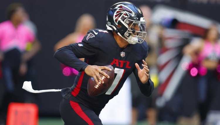 Cleveland Browns v Atlanta Falcons